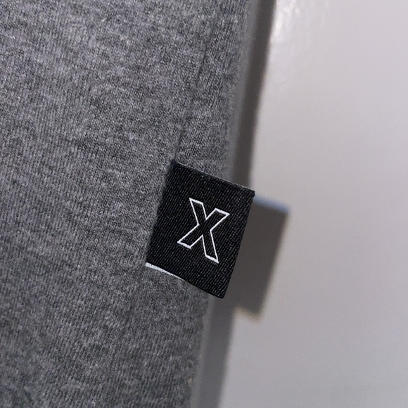 Kooples T w/ fluorescent green camo skull Size Med - Picture 2 of 8